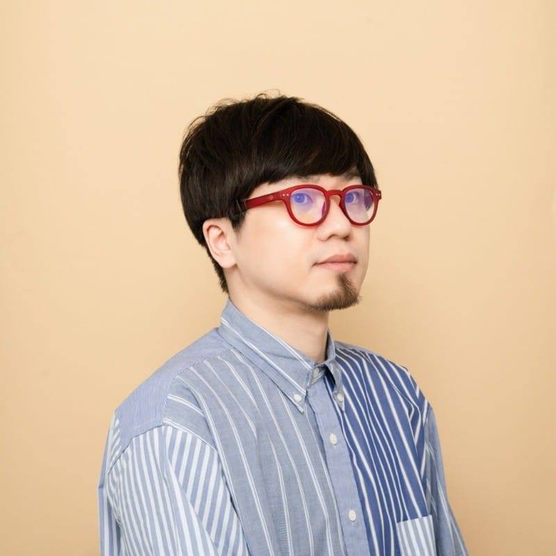 TAKAYAMA 著者プロフィール写真