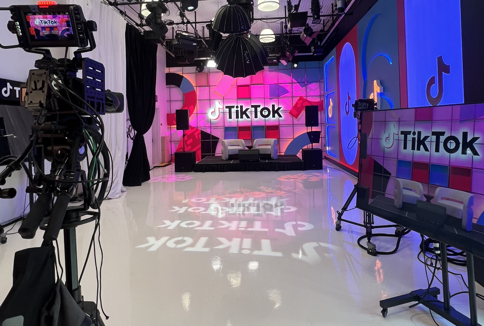 TikTok Live Management