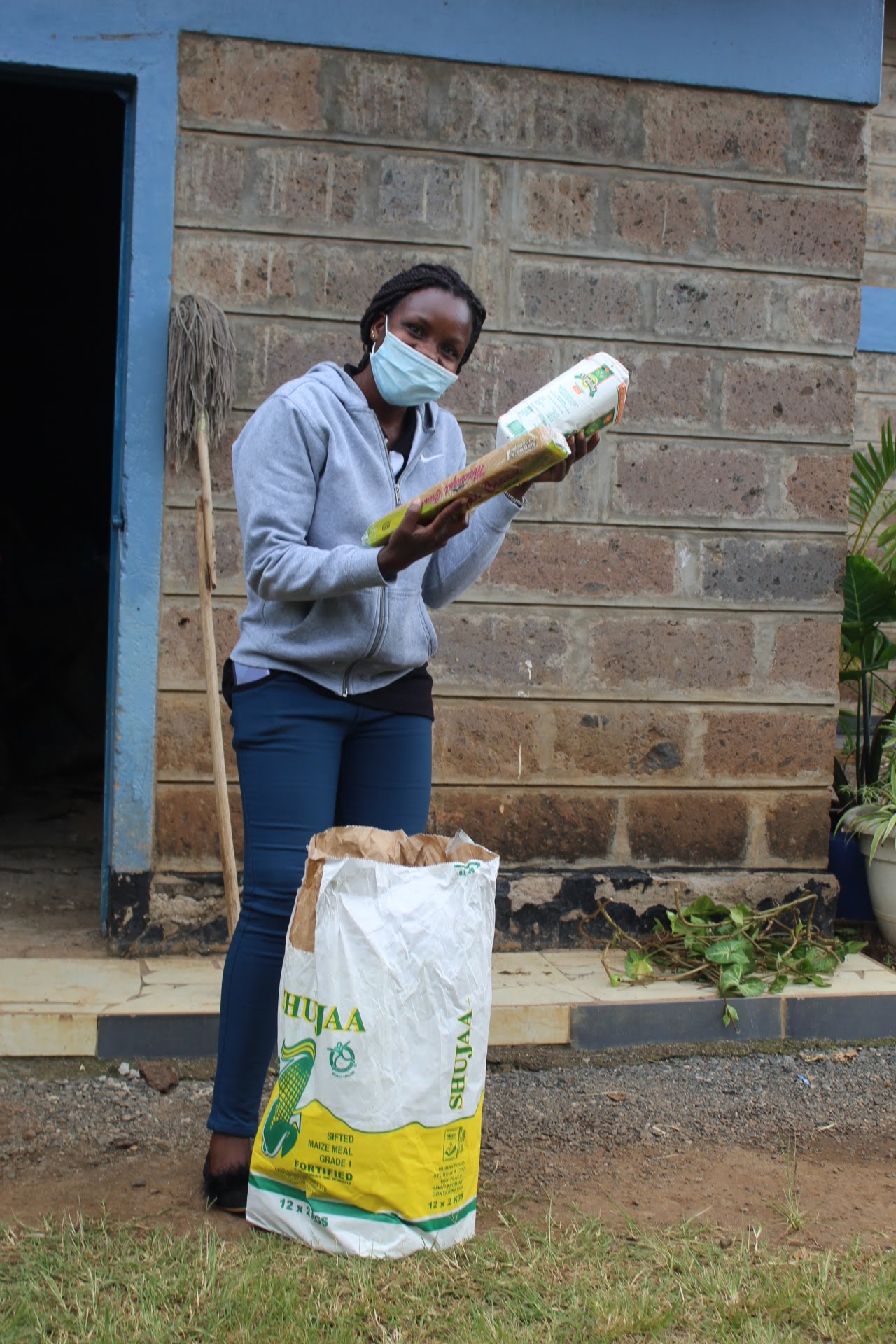 Emergency Response - Food Staff Distribution - Photo 8