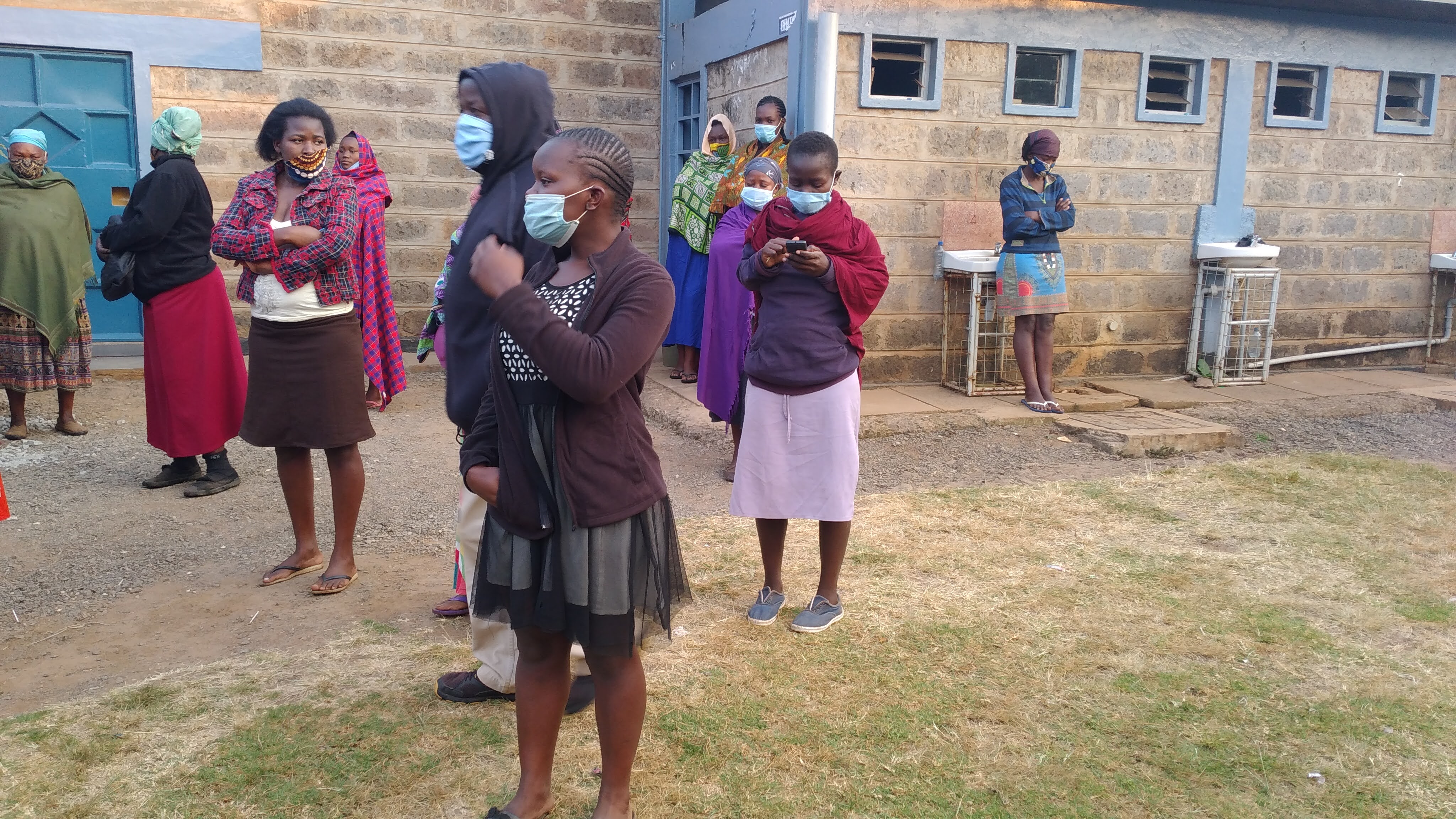 Emergency Response - Food Staff Distribution - Photo 6