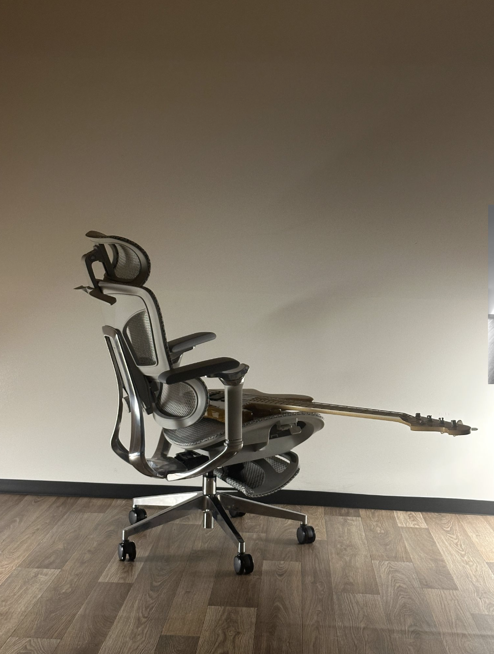 Chair - Ergonomic Design