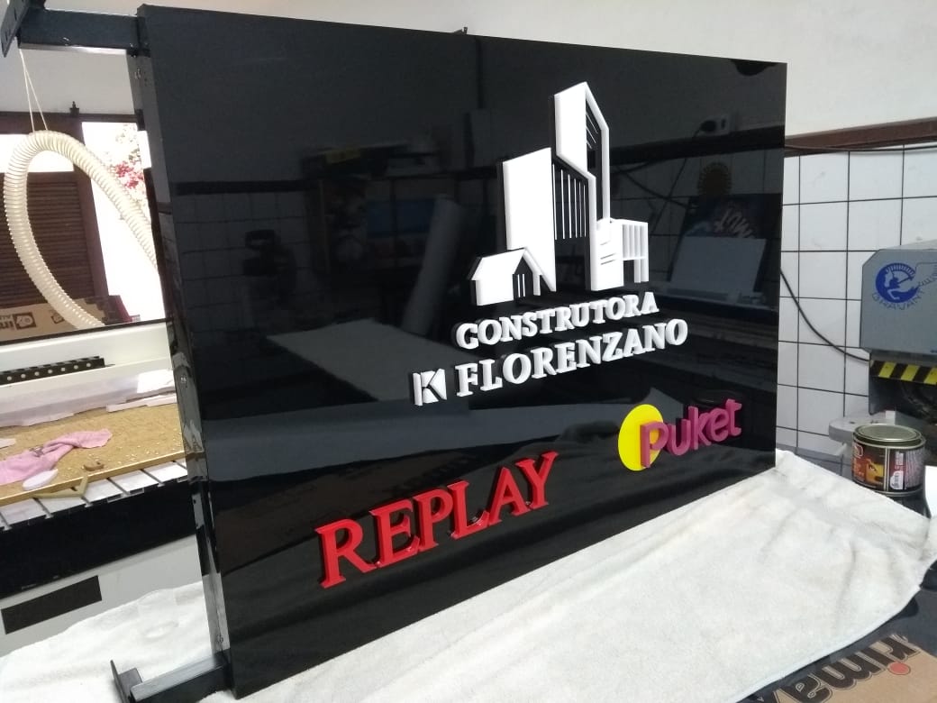 Totem Bandeira 70 x 50cm