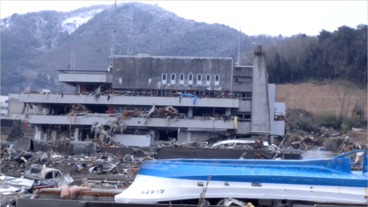 2011年3月26日 弊社代表 木村正清撮影
水没した女川町役場