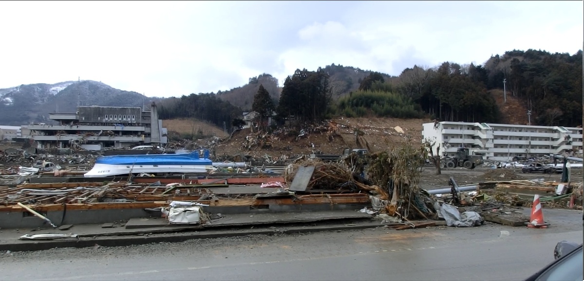2011年3月26日 弊社代表 木村正清撮影 女川町役場付近