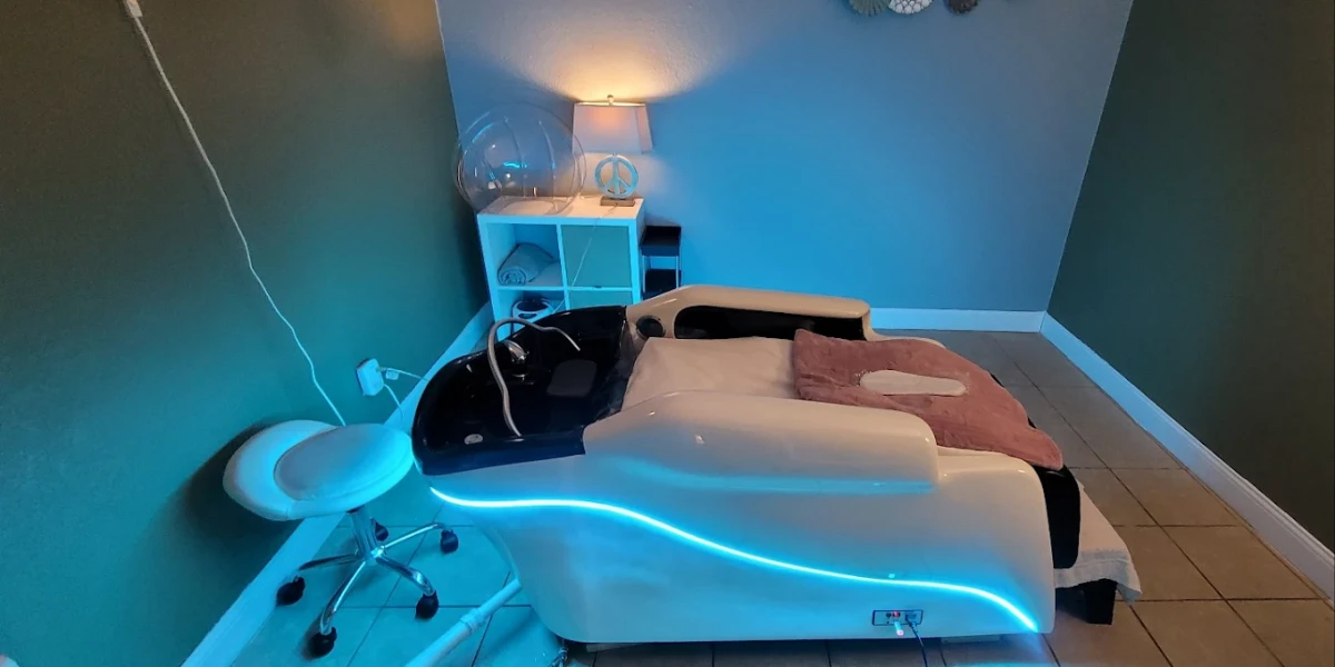 Professional head spa treatment equipment at Calm and Cozy