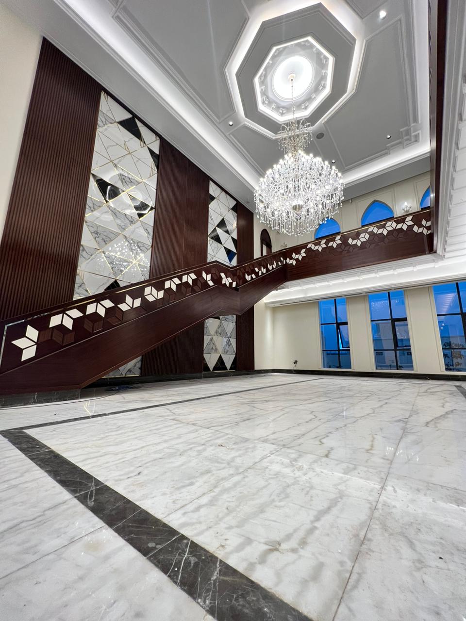 gypsumCeiling.gallery.curvedDesign