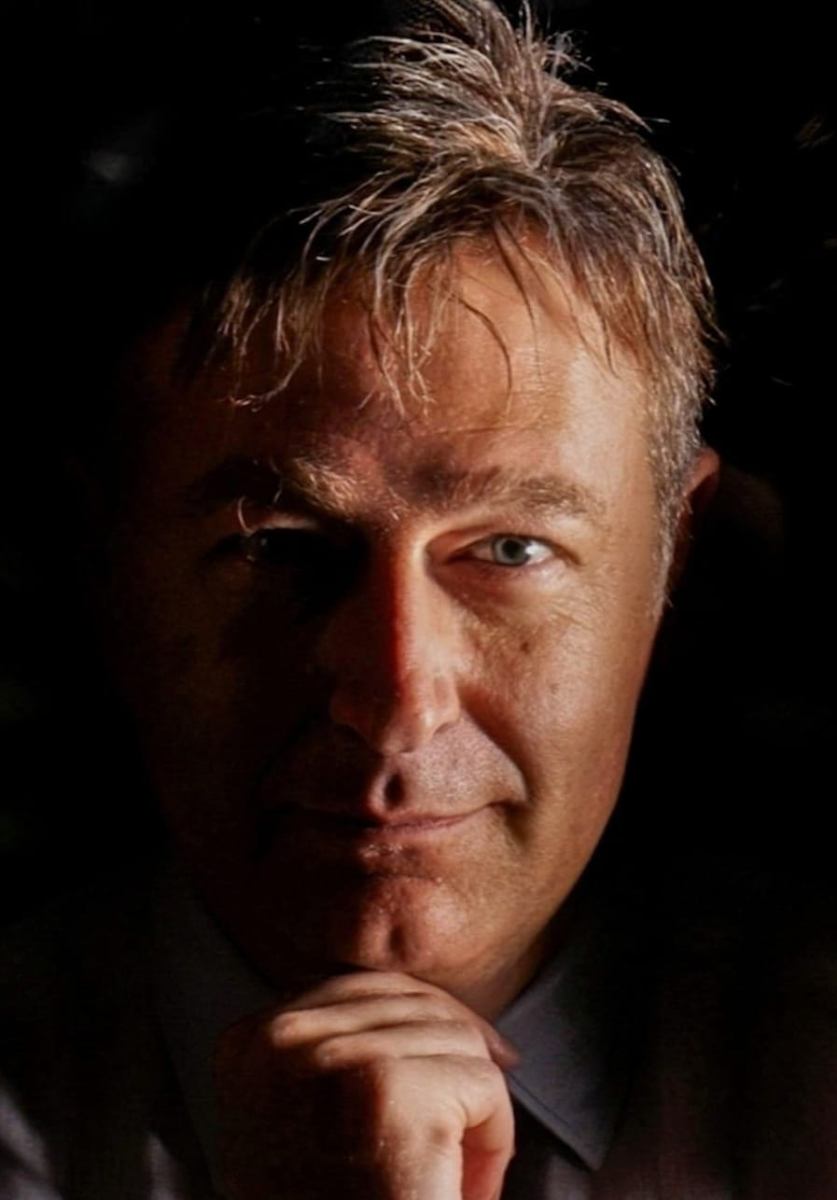 Prof. Dr. Alper Çağlar