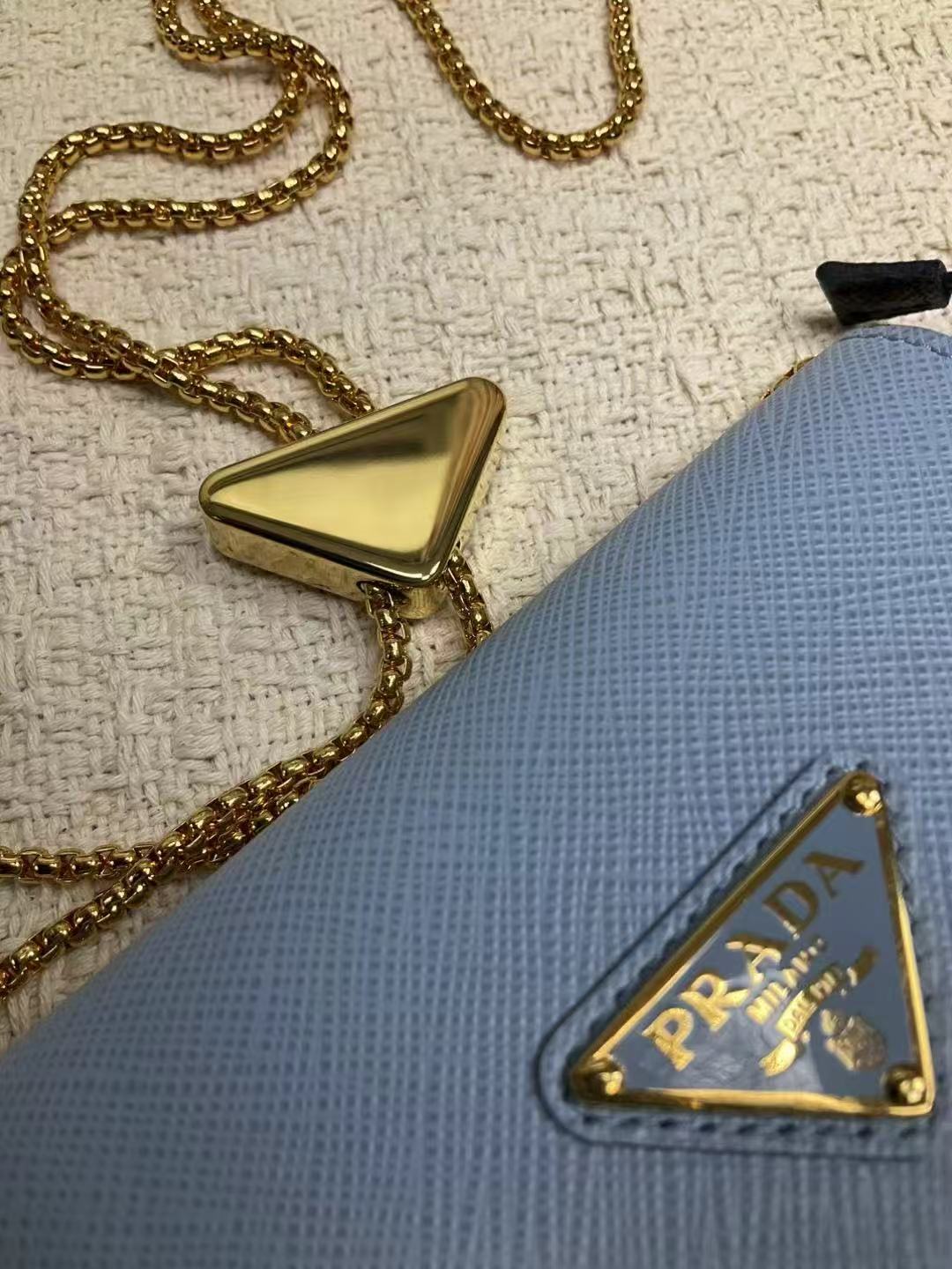 After - LOUIS VUITTON Speedy 35