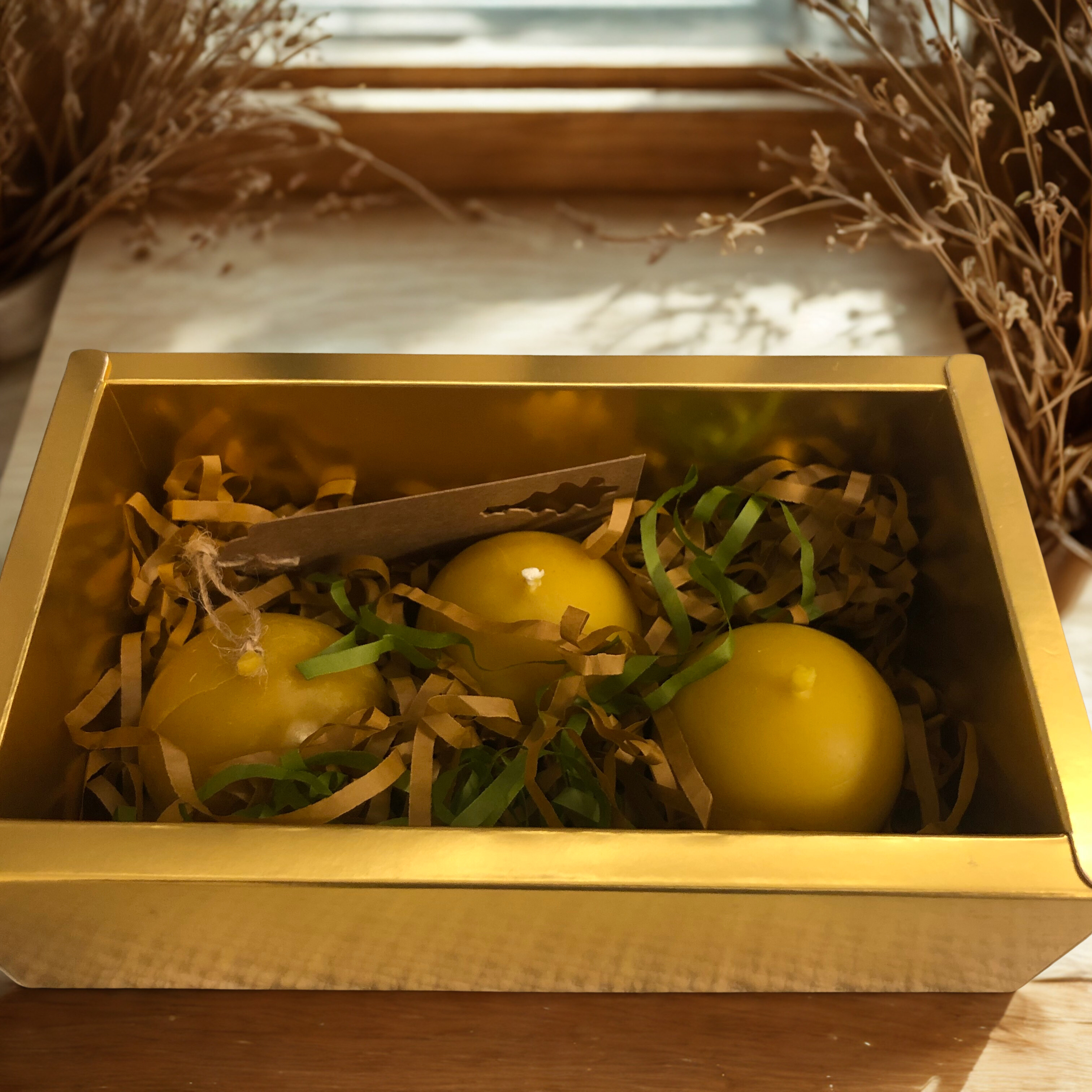 Auksinė Trijulė - dovanų rinkinys žvakė