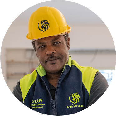 Samuel Ndiaye - Chef d'Équipe Peinture chez KYNT Construction