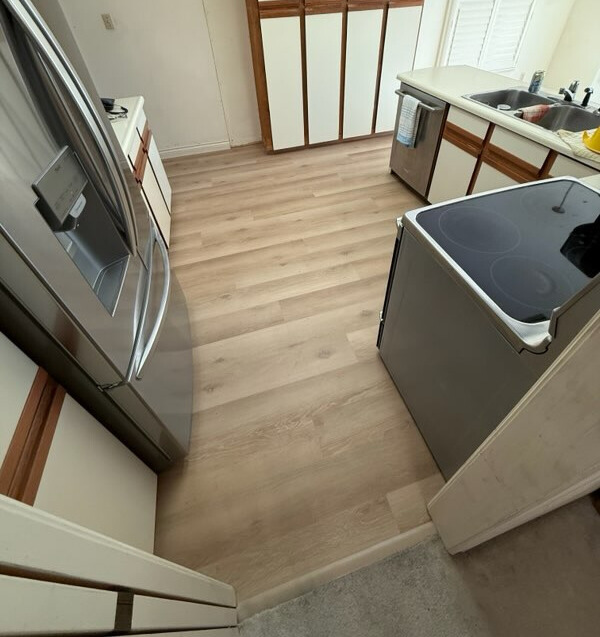 Kitchen Vinyl Upgrade - After renovation After kitchen vinyl upgrade