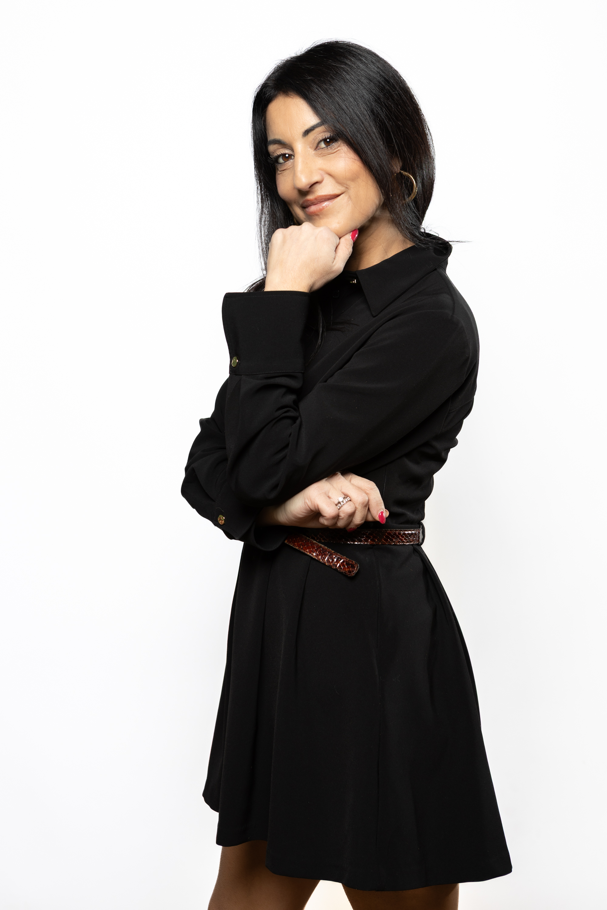 Ines Felicity Di Nallo — Agente Immobiliare Marche borghi storici Ines Felicity Di Nallo — Agente Immobiliare Marche