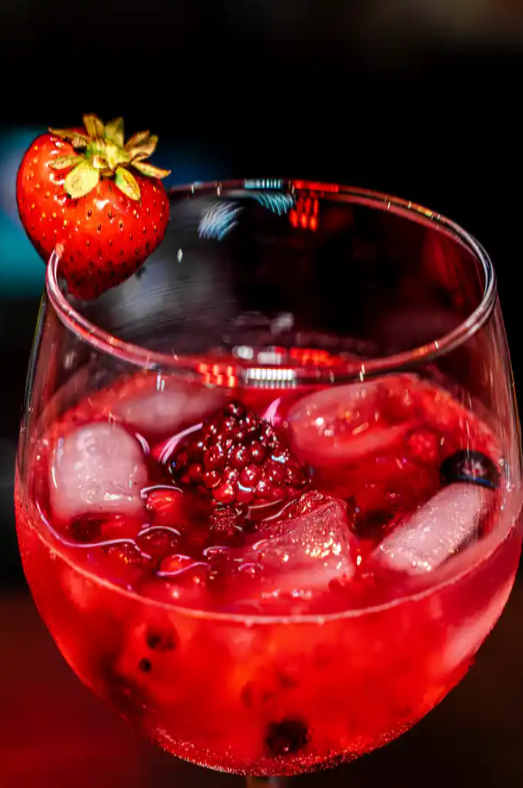 Cóctel de Frutas Rojas