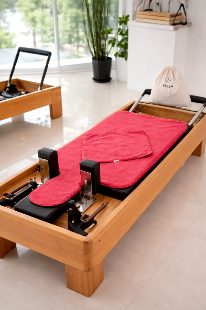 MYSA havlusu ile pilates pratiği