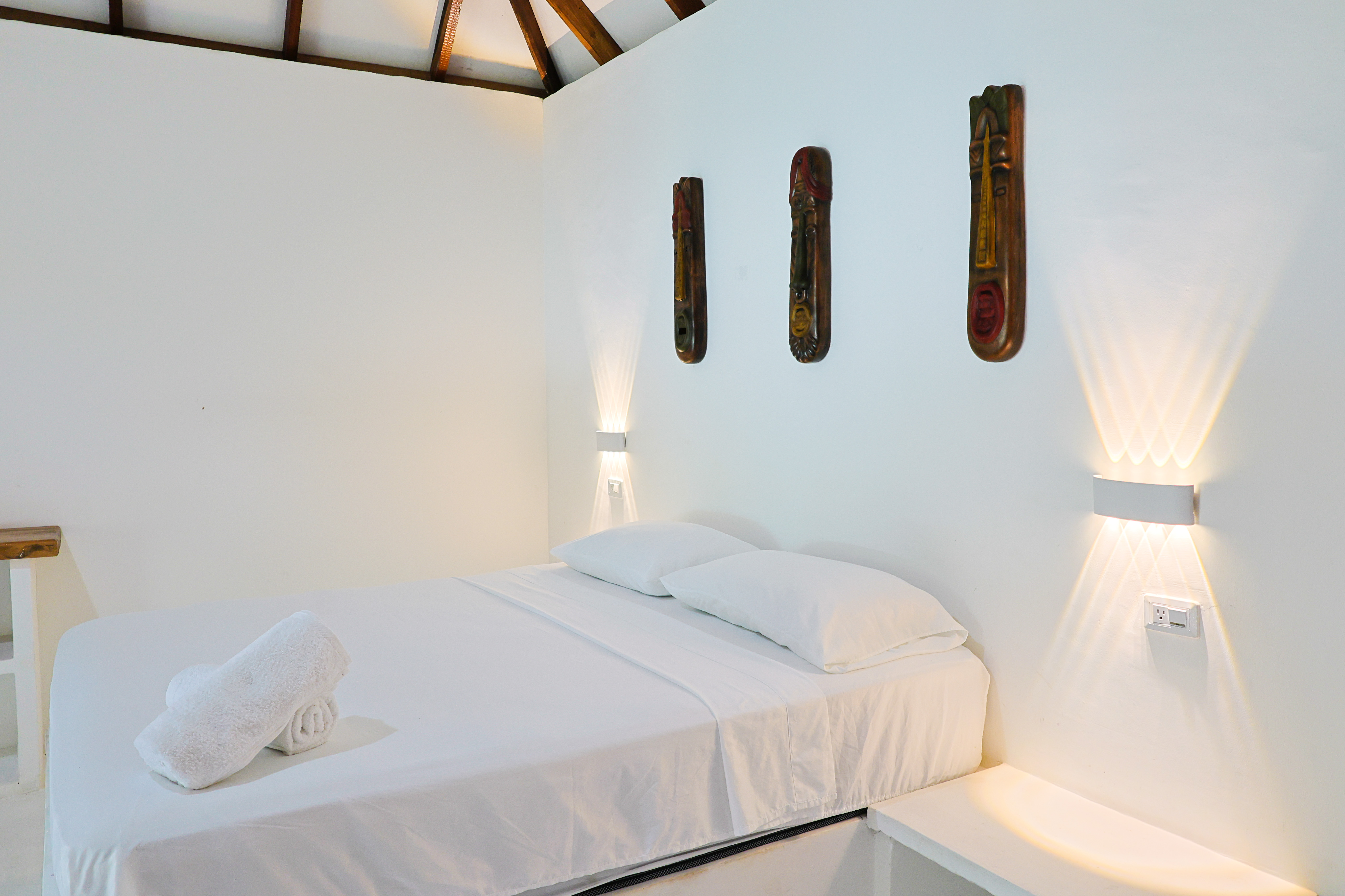 Bungalow Deluxe Fucsia