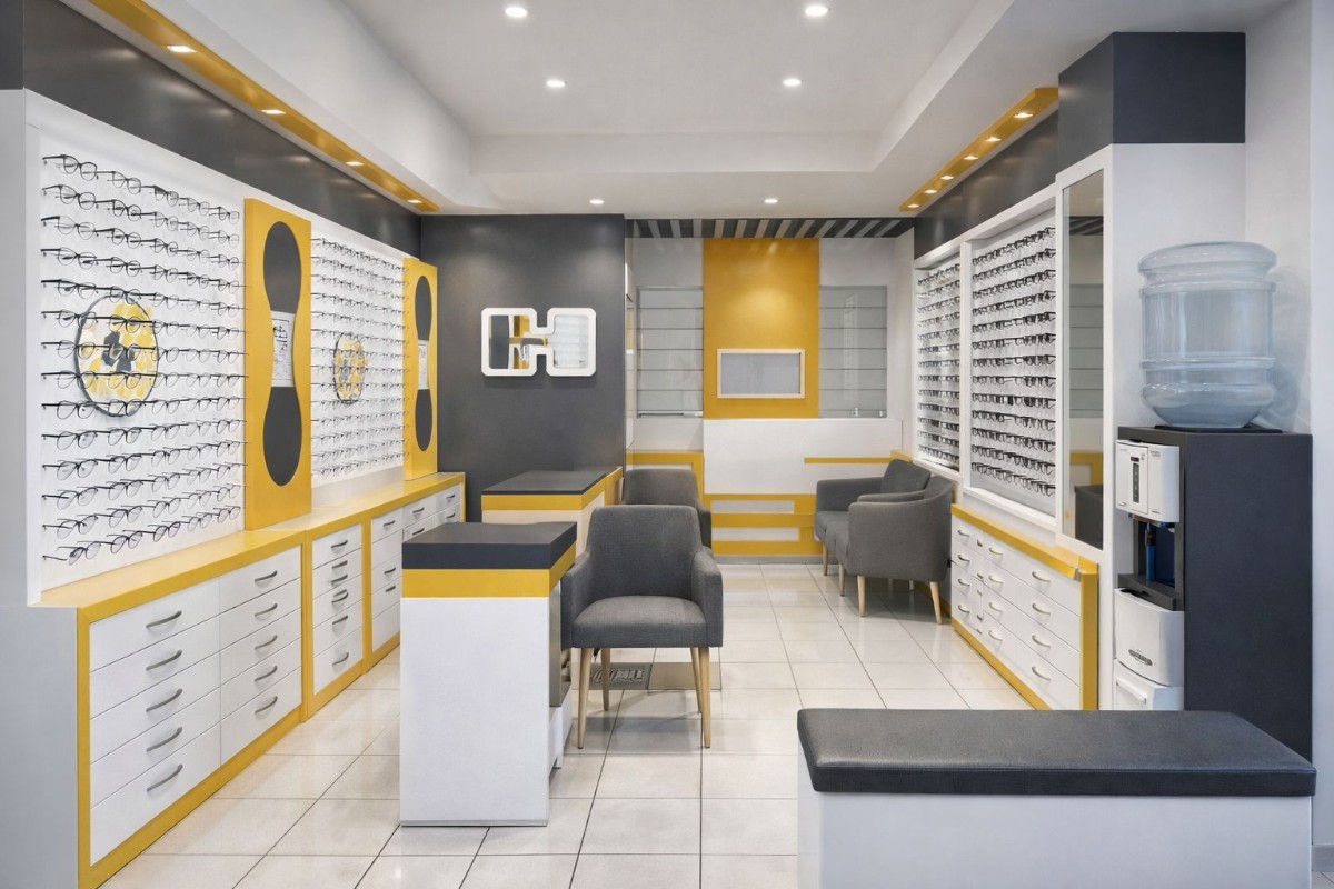 Nejat Optik - İç Mekan