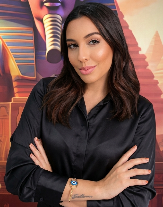 Rayanne — Fundadora do Spa Egípcio, único spa de massagem egípcia do Brasil