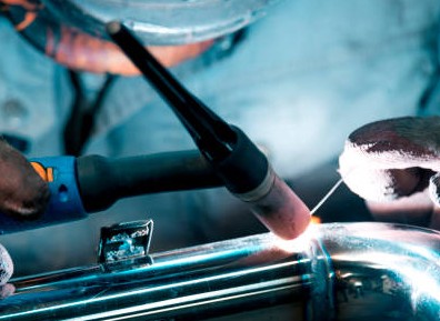 Soldadura - servicios de matricería y mecanizado en Madrid