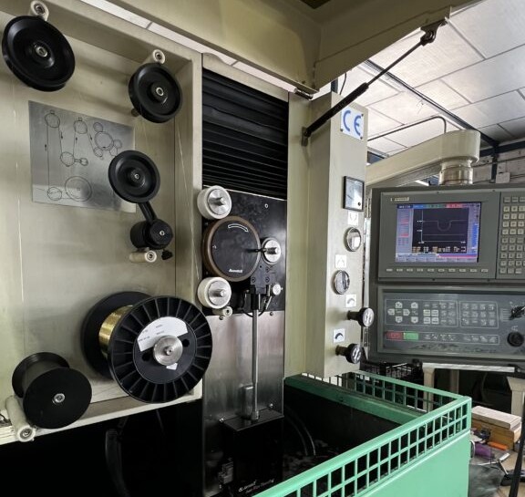 Matricería y Moldes - servicios de matricería y mecanizado en Madrid