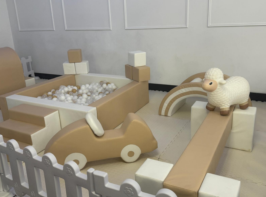 Sunny Soft Play in Rockdale 6