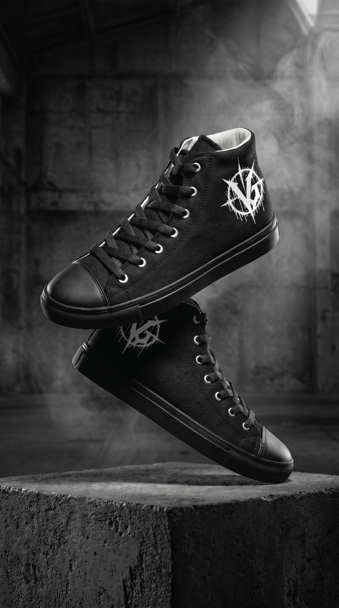 MEN'S HIGH TOP CANVAS SHOES