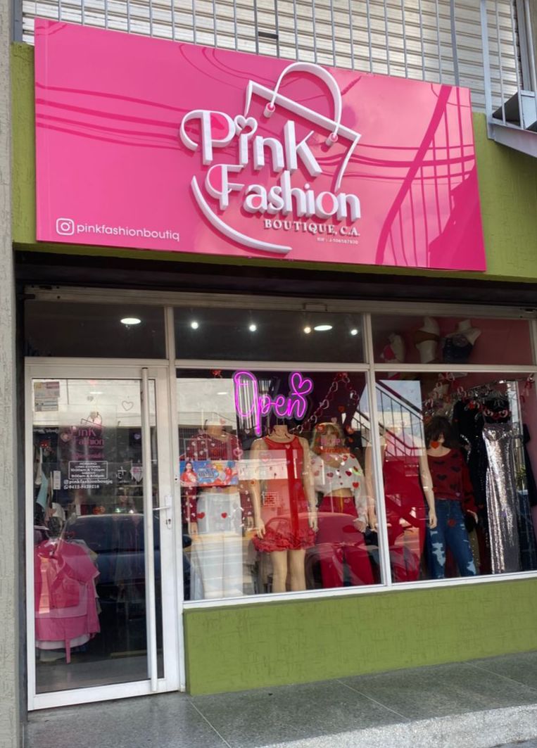 Pink Fashion Boutiq
