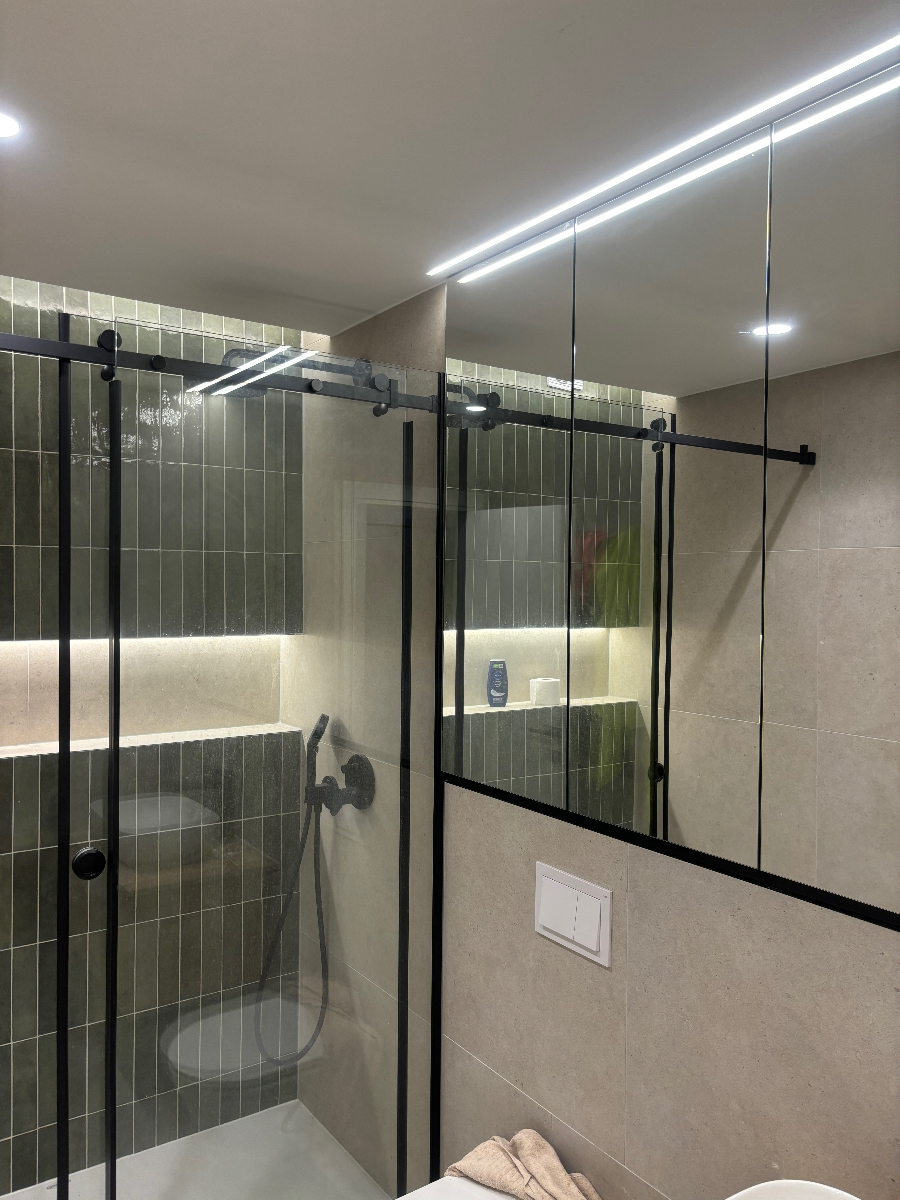 Custom Bathroom Furniture - Zagreb