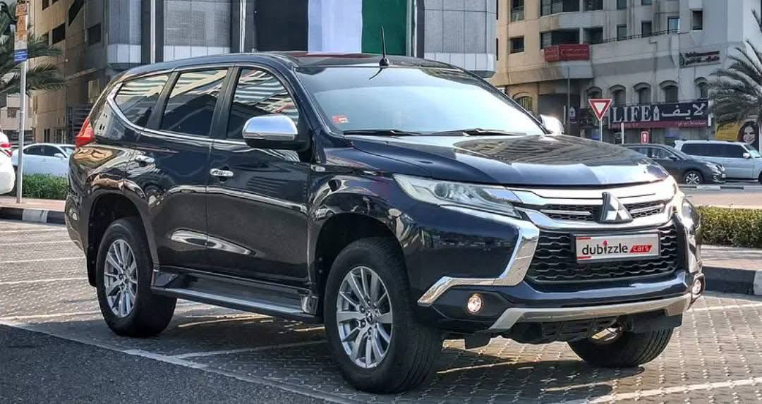 2017 MITSUBISHI MONTERO SPORT GLX