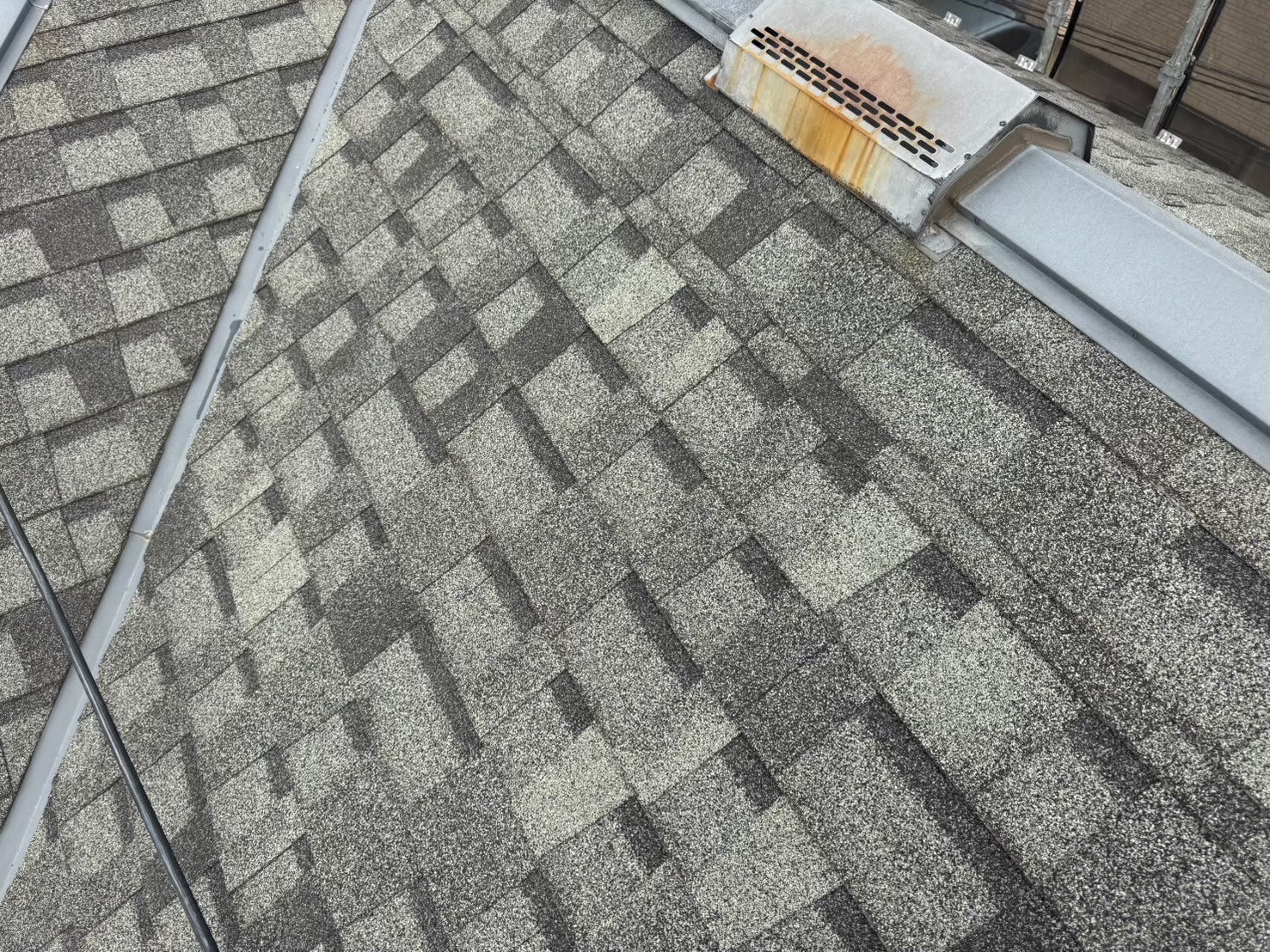 足立区 屋根塗装工事 - 施工前