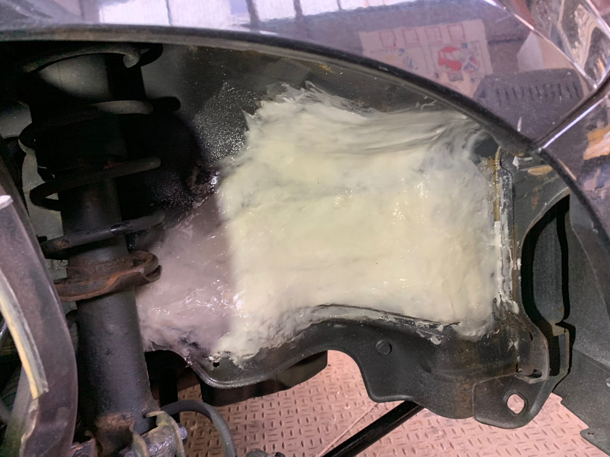 車両下回り(フロア・シャーシ一体部) - 施工後