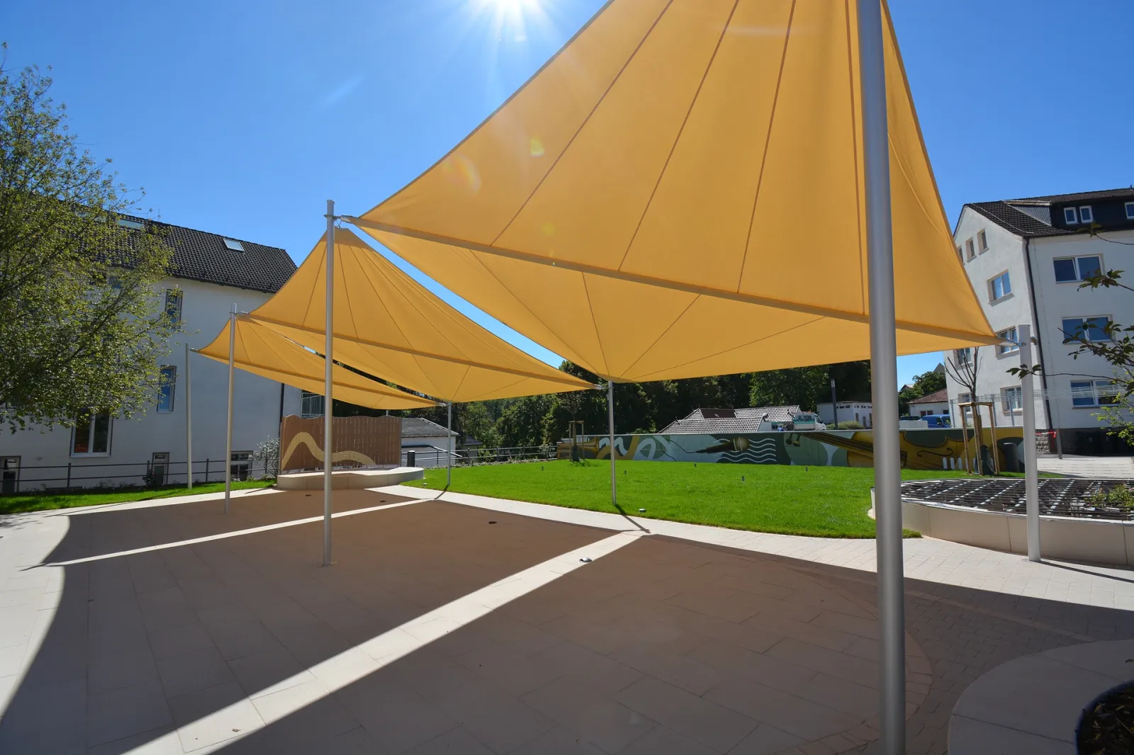 Manuell aufrollbare Sonnensegel