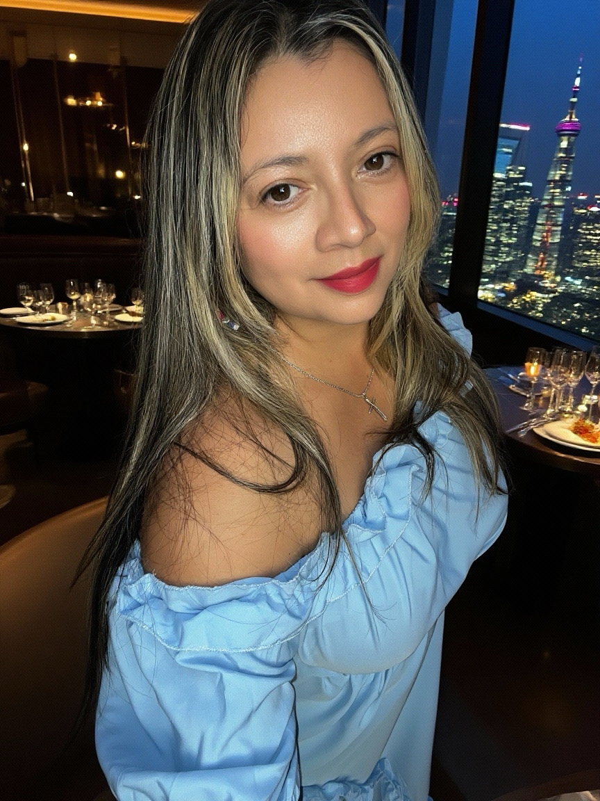 Leidy Jimenez - Founder of Media Leidy, social media and digital marketing expert in New York