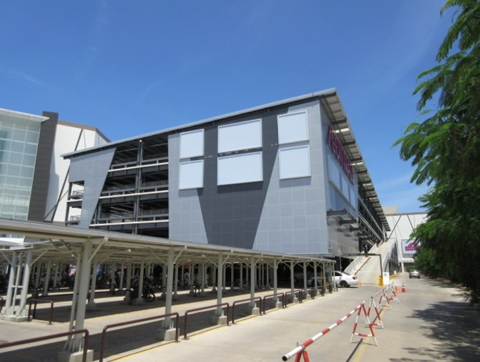 AEON MALL PARKING TOWER 1