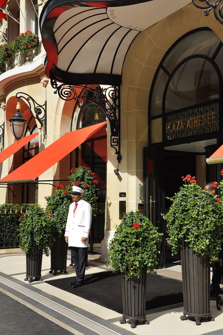 Logo Plaza Athénée