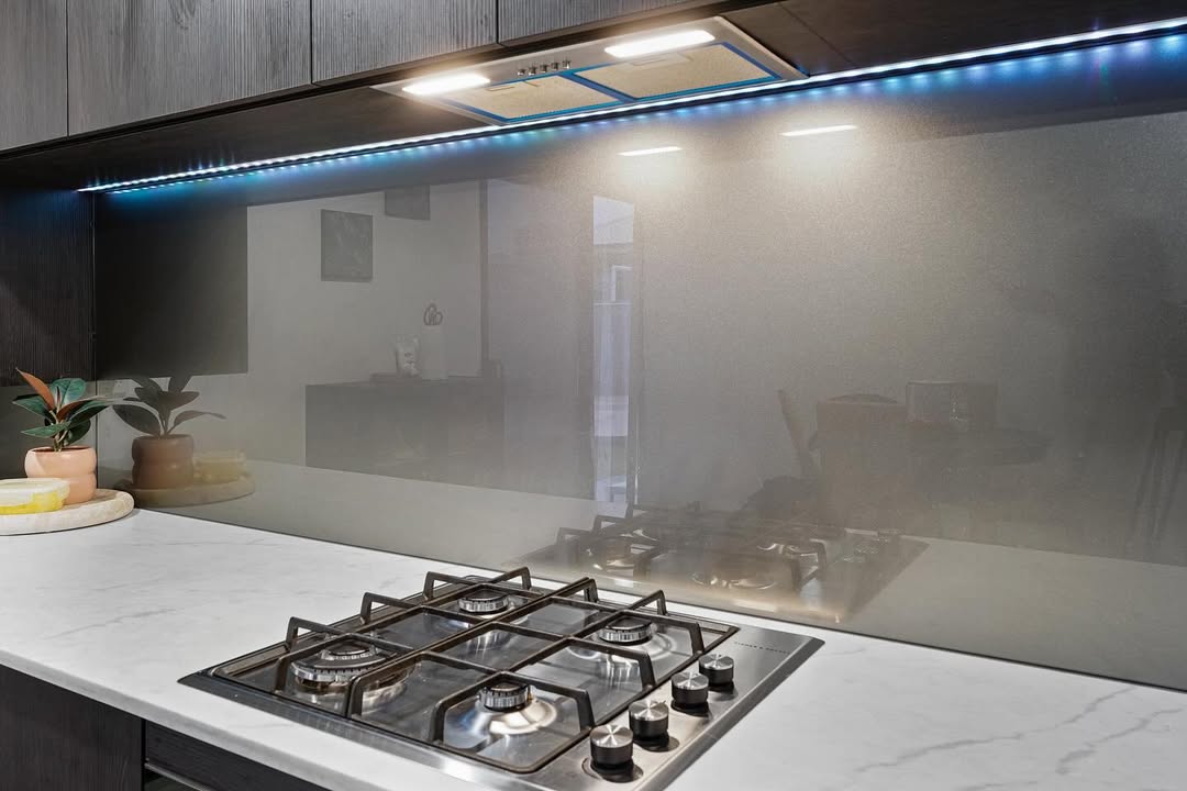 Splash Backs Installation