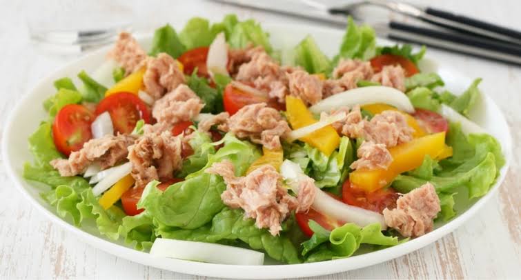 Ensalada con Atún