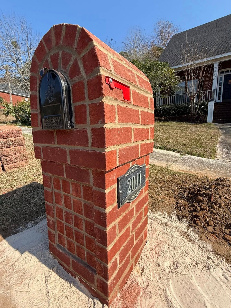 Brick Mailbox Build - After