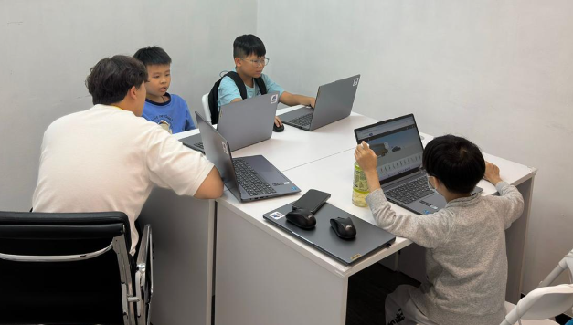 學生協作專題