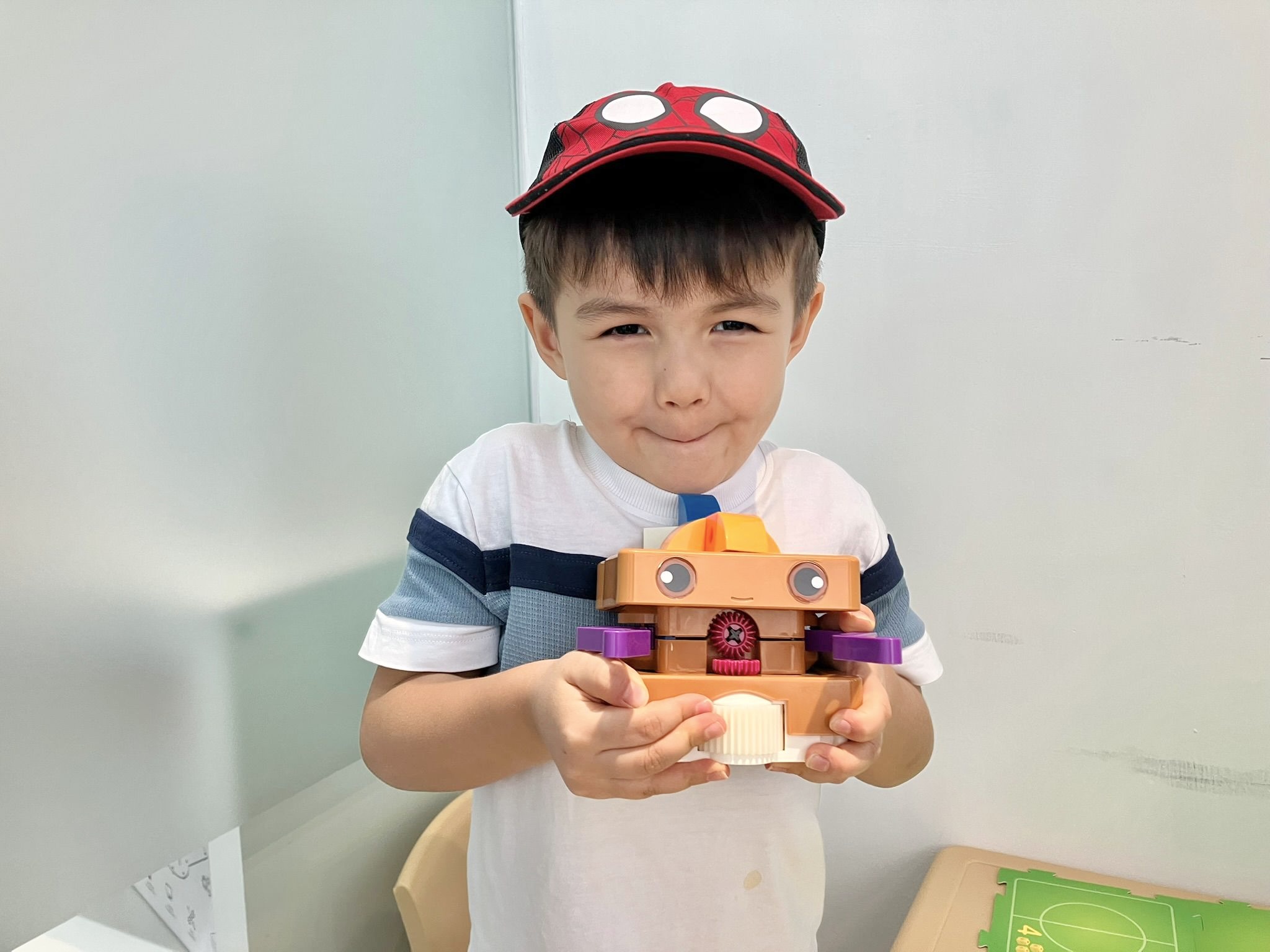 Child exploring STEAM technology