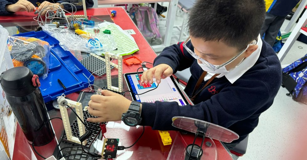 Micro:bit 智能機械工程