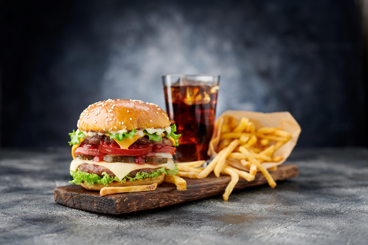 Cafés, Restaurants & Takeaways