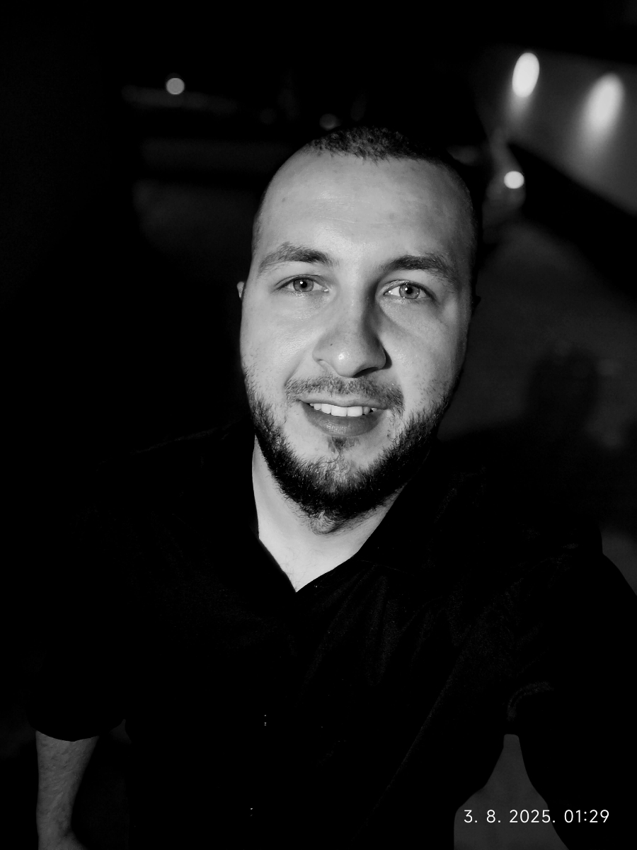 Samir Huseinovic - Web Designer & Developer