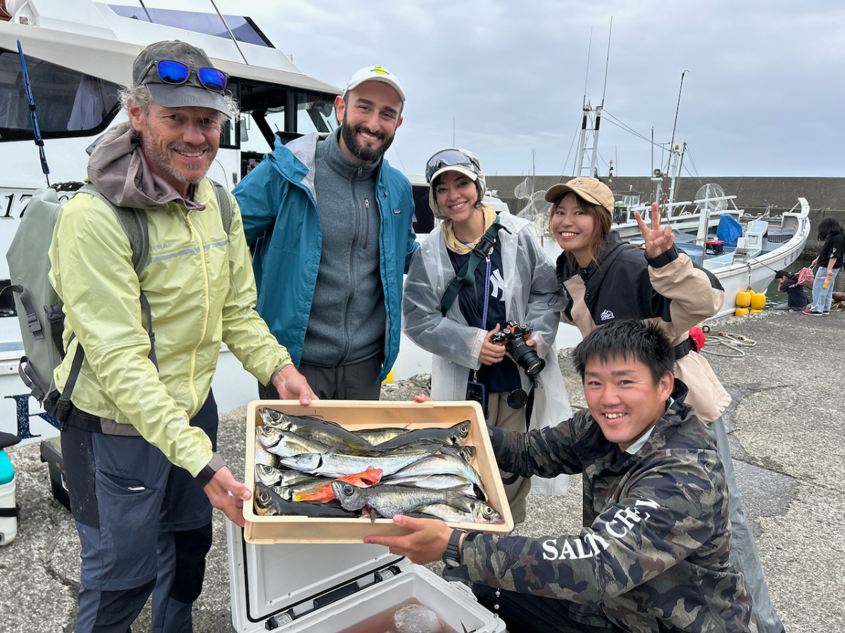 Guest fishing boat experience moment