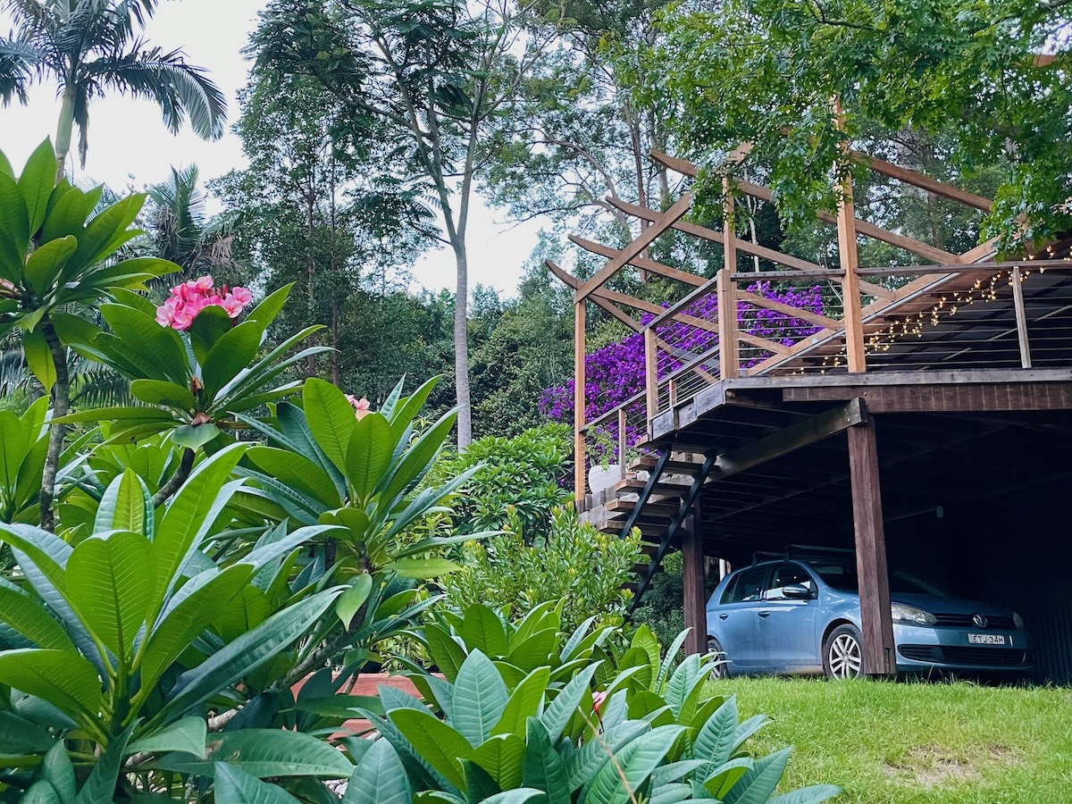 Living room light and space