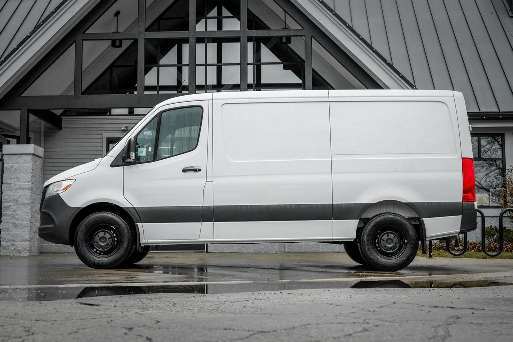 144 Wheelbase Standard Roof