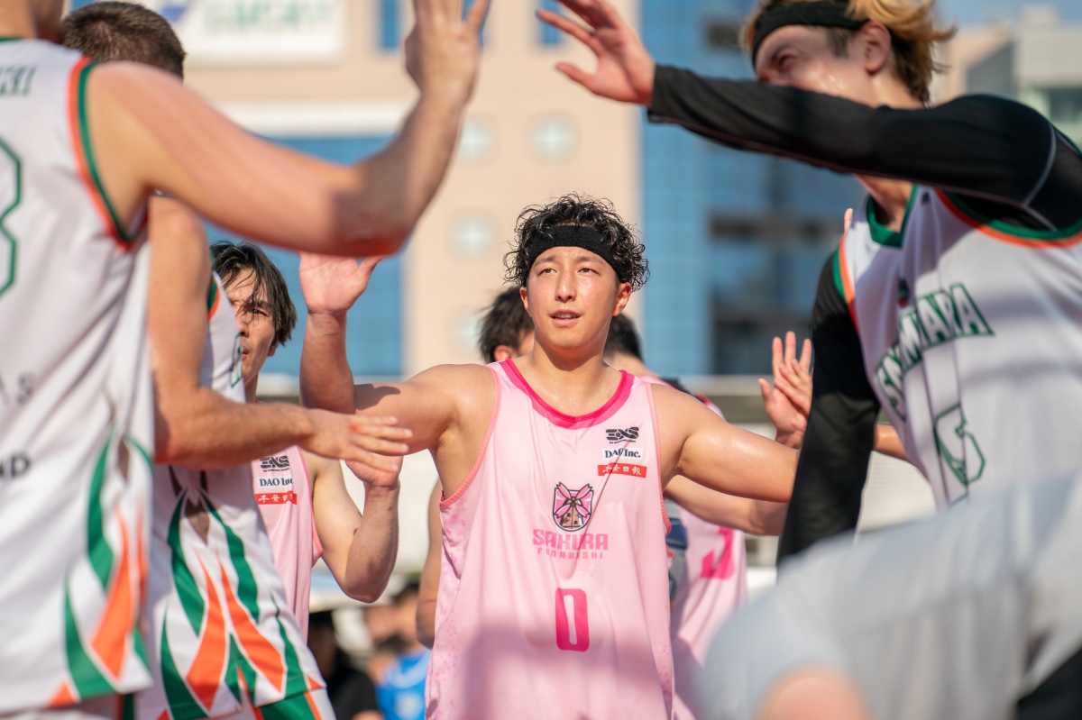 3x3バスケットボールの試合風景