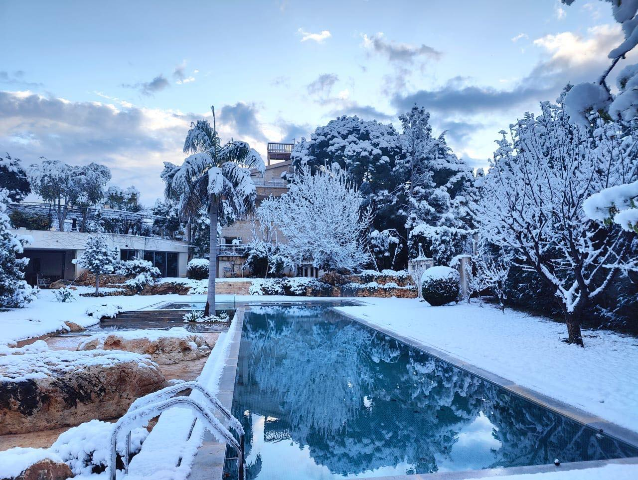 WaterFrame Premium Pool