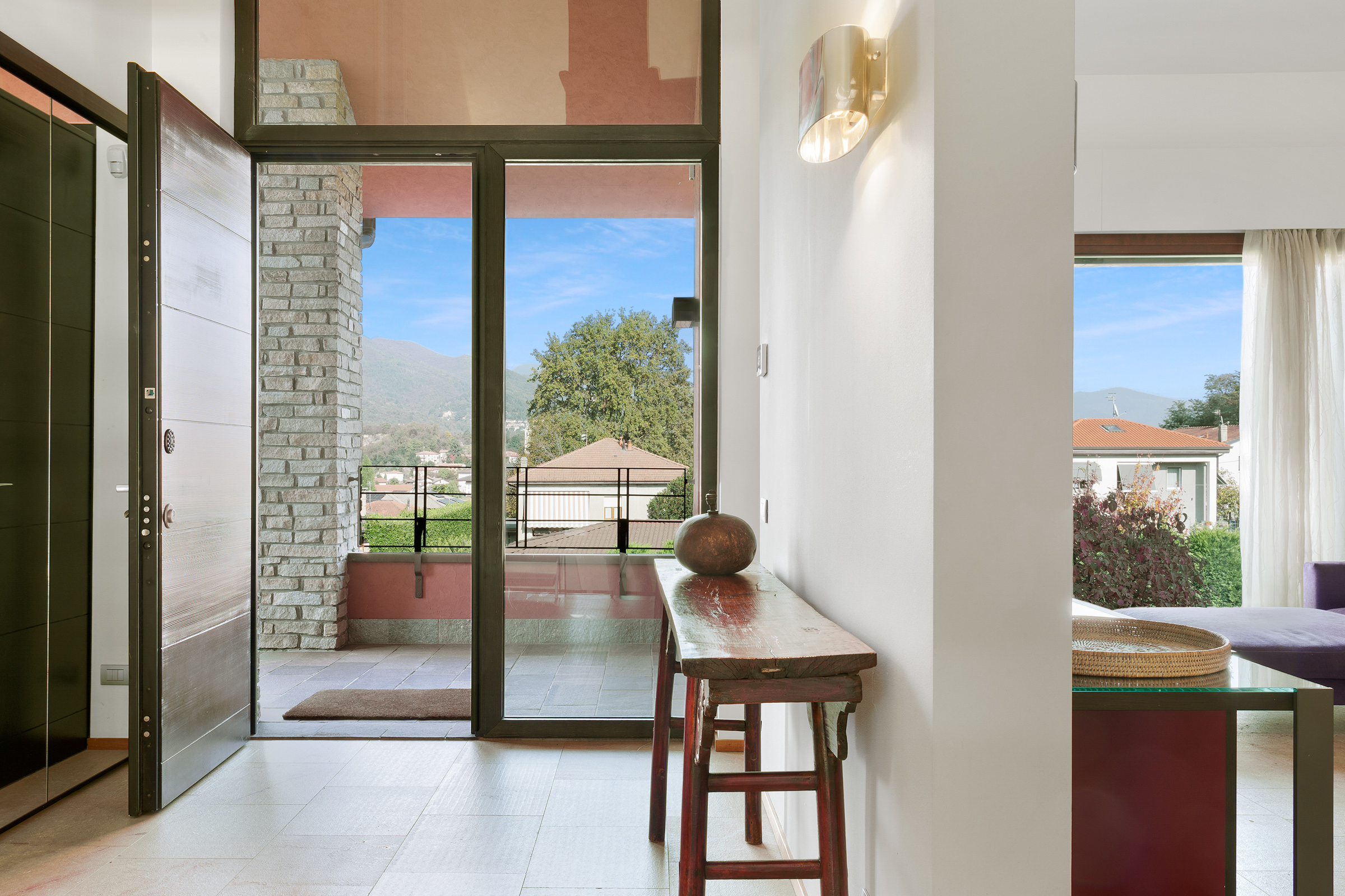 Main Entrance Hall (1st Floor)