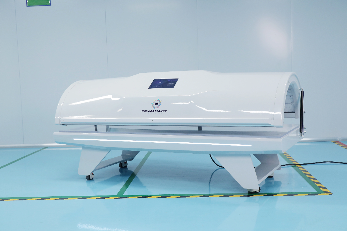Nova-R1160 Compact Red Light + NIR Therapy Bed view 3