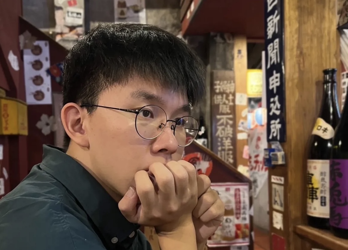土木学子逃出工地，上岸港大商学院